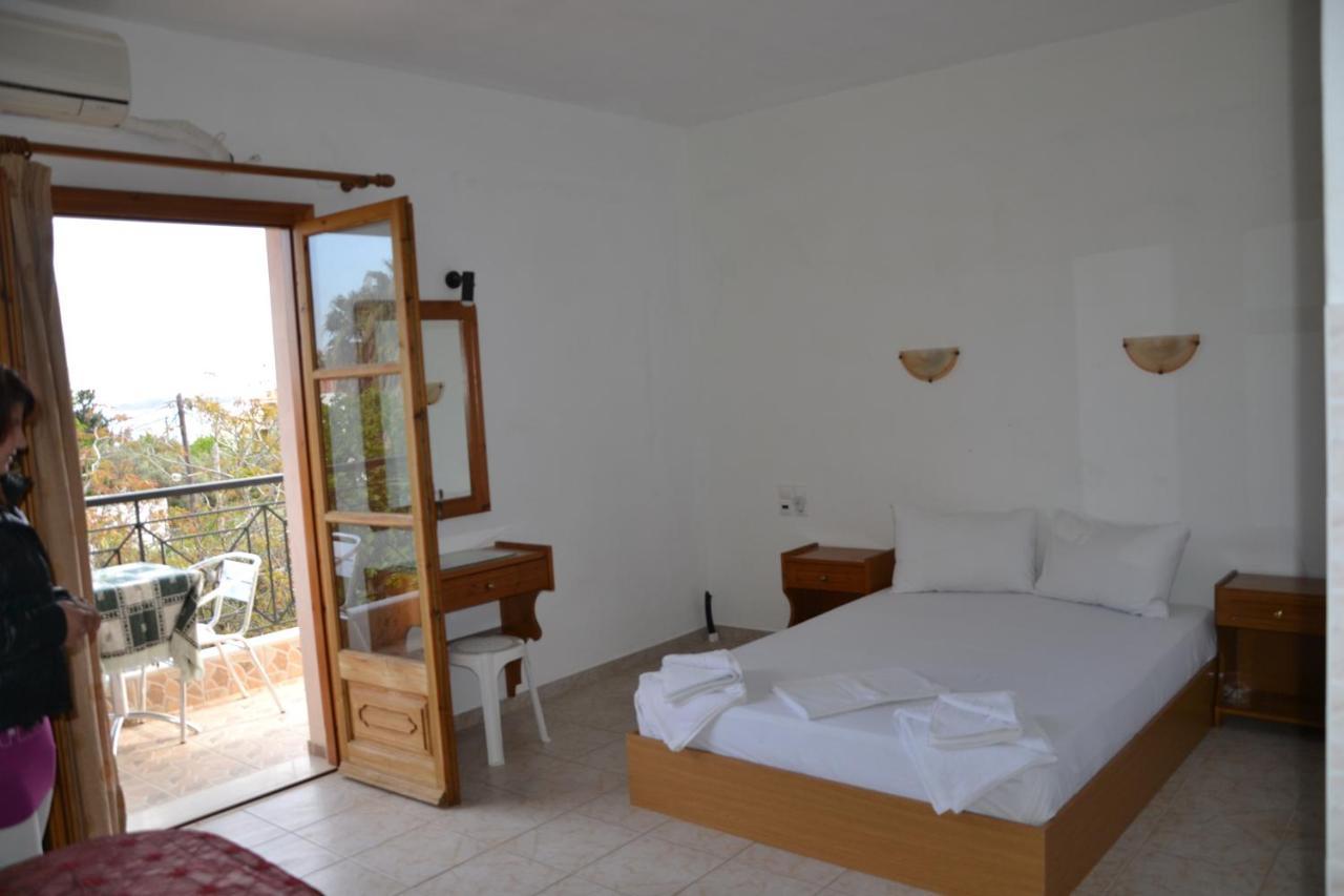 Skiathos Studios Hl Exterior photo